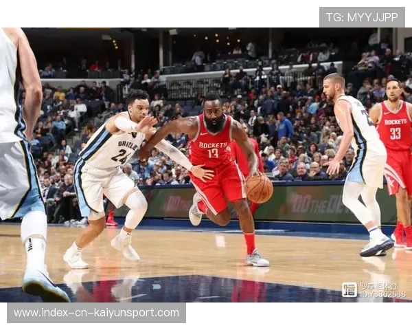 攻防大战:联盟最经典的防守瞬间集锦!,攻防对战