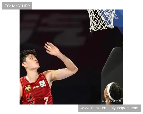 曾凡博获澳洲关注：中国篮球新星闪耀国际舞台